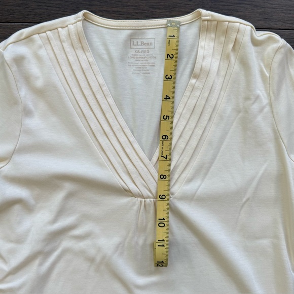 L.L. Bean Women’s Cream V-Neck 3/4 Sleeve Top T-Shirt 100% Supima Cotton Size XS - Picture 10 of 12